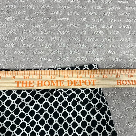 Zac&Rachel Women Pants White Black Pattern Size 6 Stretch Capri Style Dress Pant - Picture 6 of 7